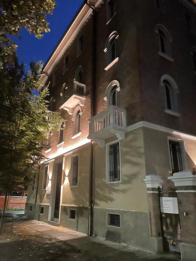 Cucchiari Suite 4B Modena Eksteriør bilde